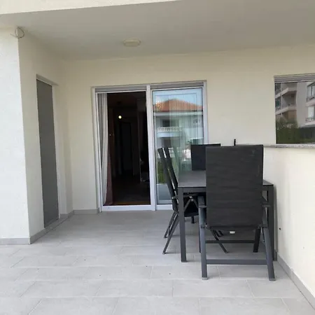 Leon Apartman Makarska