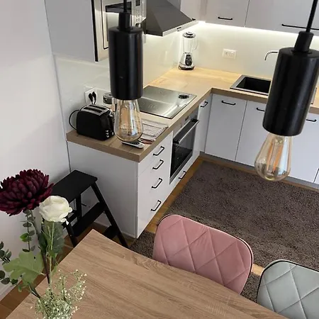 Leon Apartamento Makarska